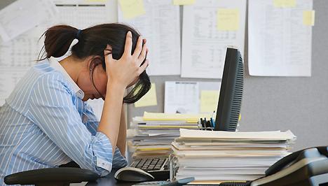11 rossz szokás, melyekkel pusztítod magad Gondolkodásunk és hangulatunk érzékeny a körülöttünk levő világra. A stresszes események - egy szakítás, a munkahely elvesztése, egy hozzátartozó halála -, természetesen nagyon megviselhetnek, de napi rutinunk, szokásaink ugyancsak rossz hatással lehetnek